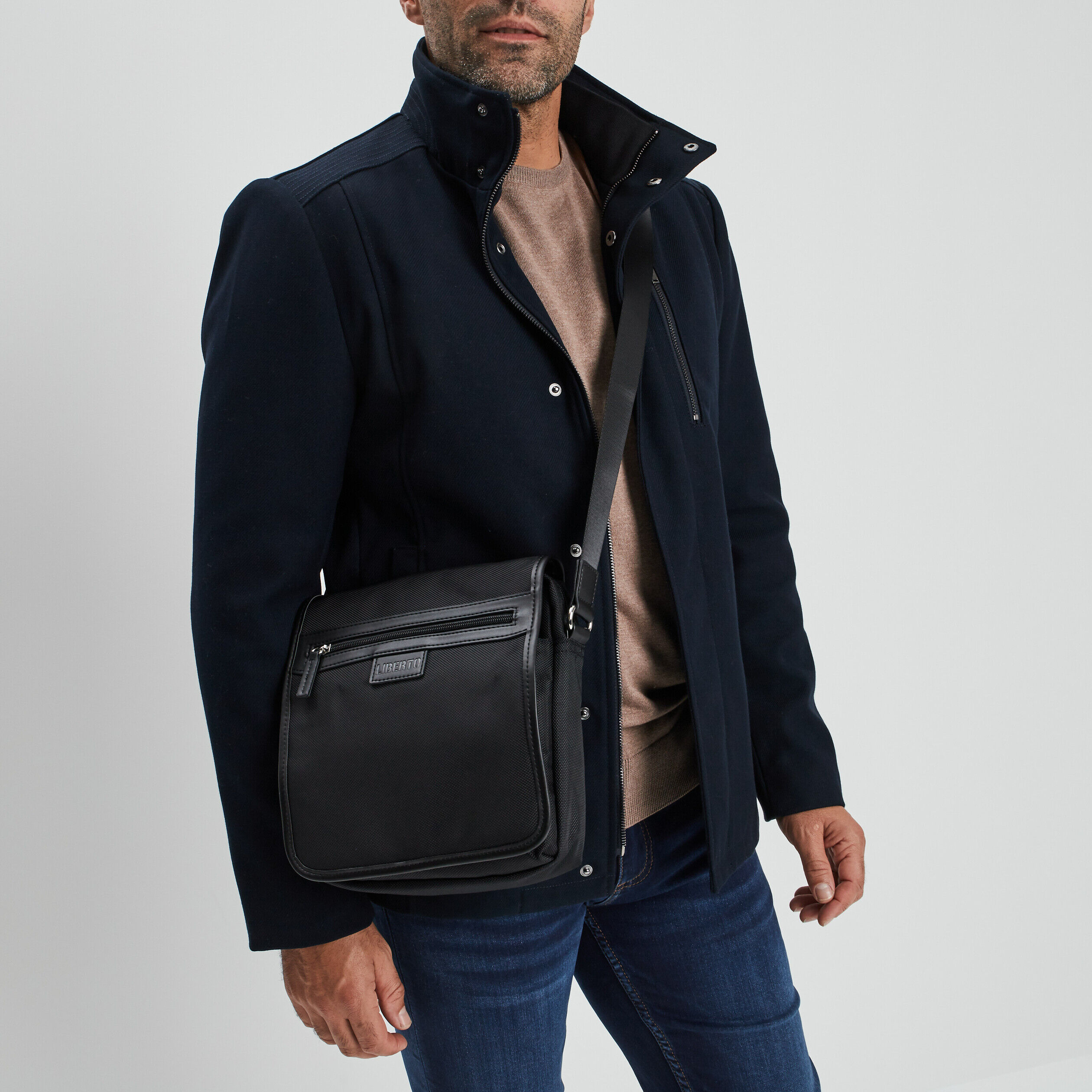 Collection de sac homme et sacoche pas cher La Halle