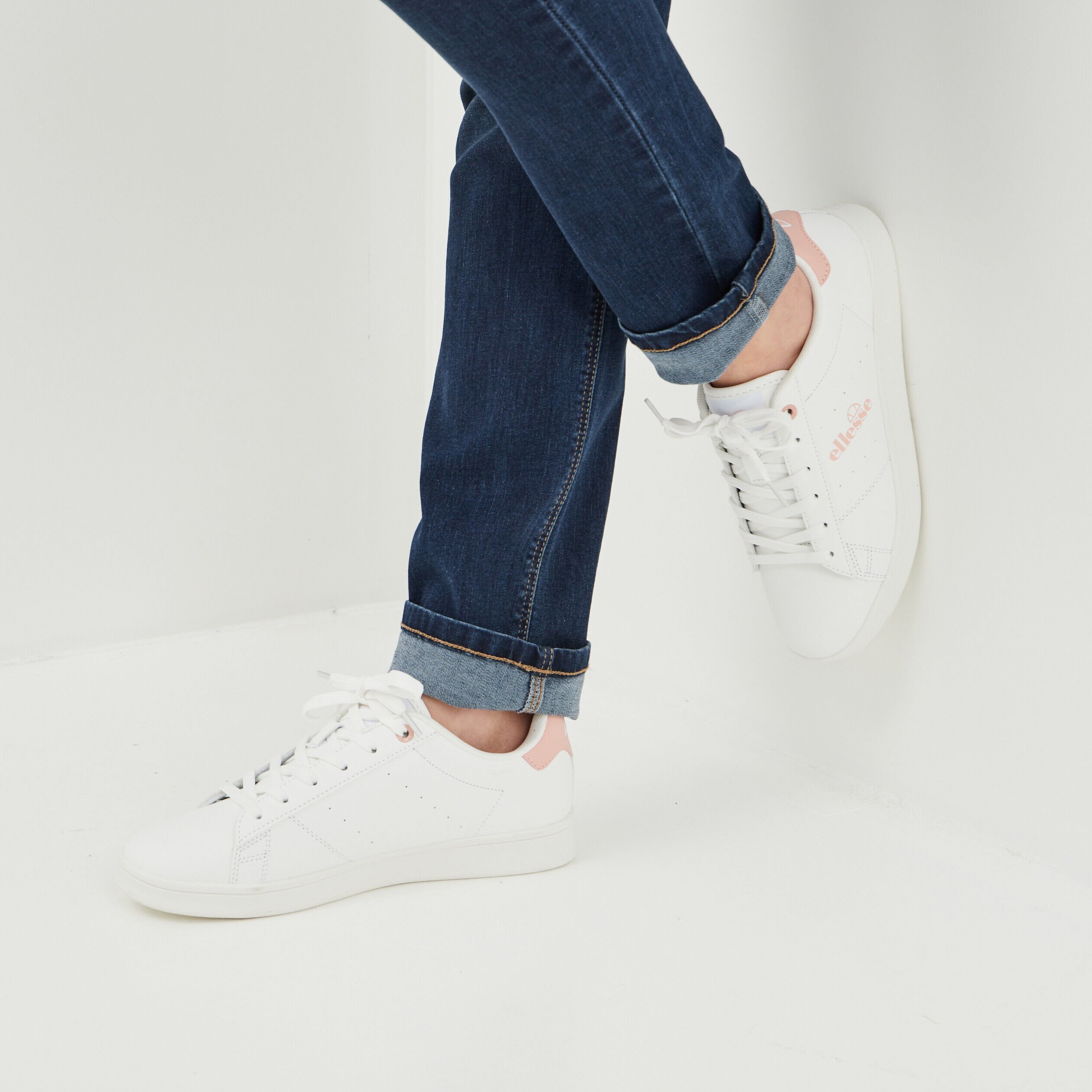 Chaussures ELLESSE femme pas cher La Halle