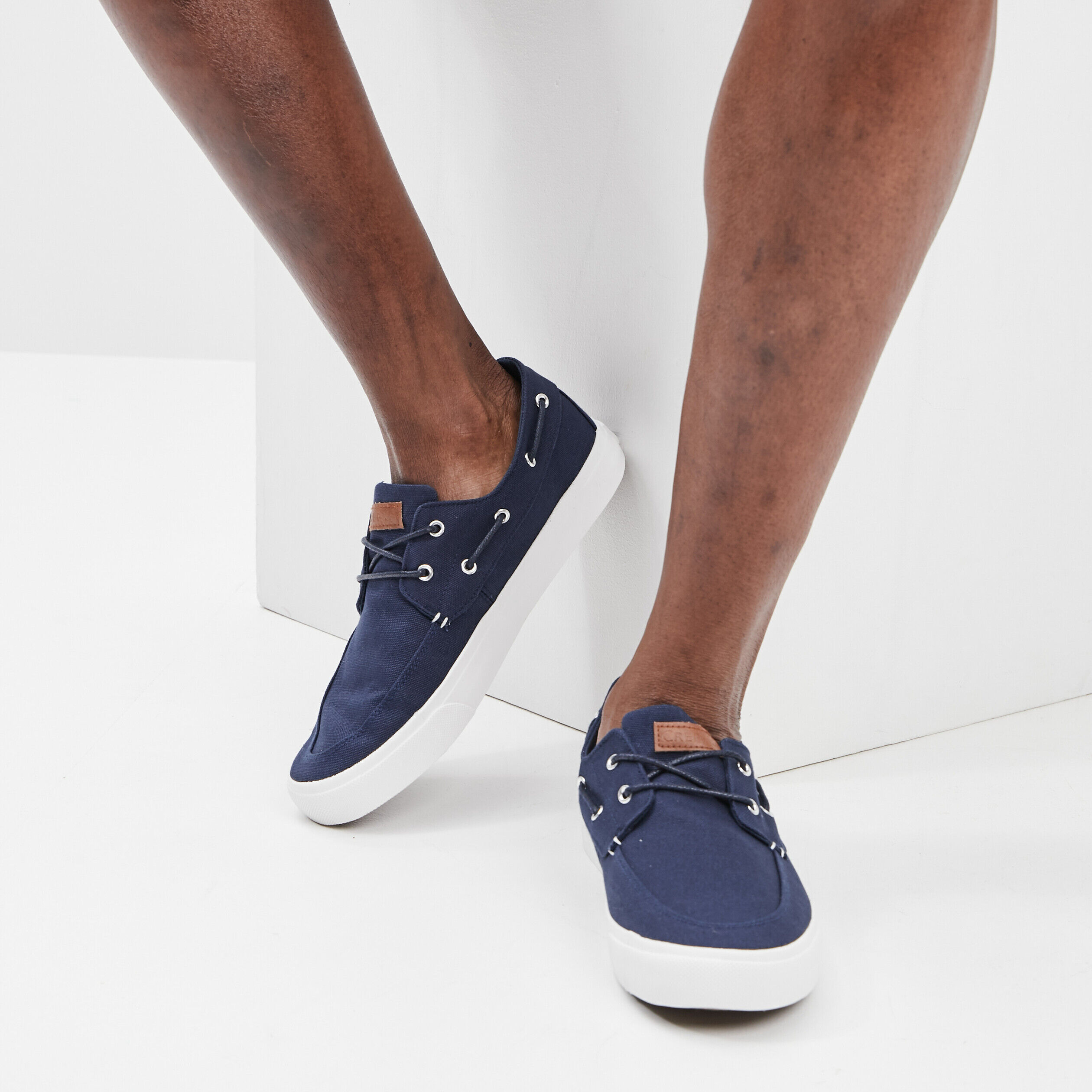 Chaussures bateau Bleu homme en cuir prix mini La Halle