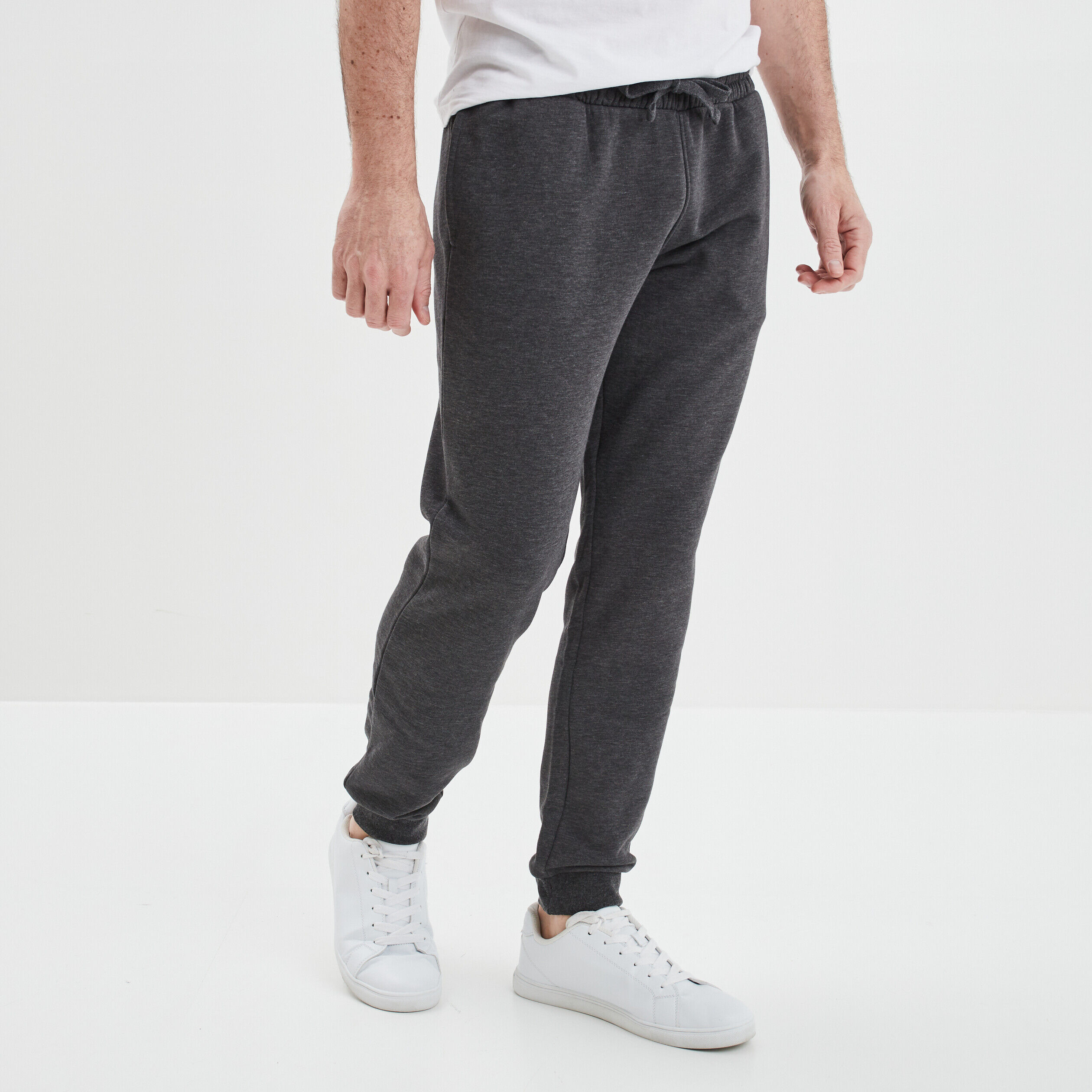 Jogging homme ultra tendance et pas cher LA HALLE