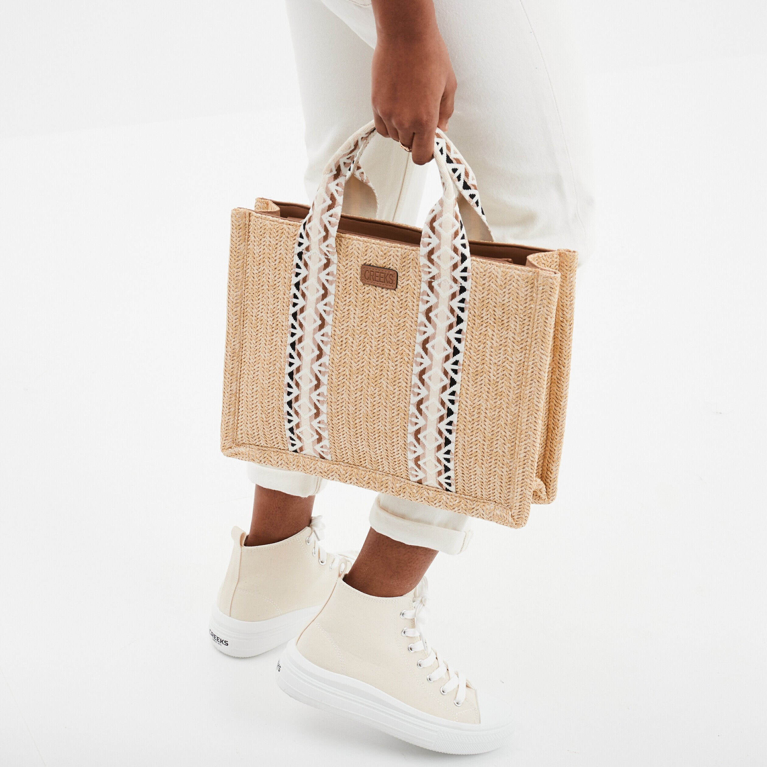 La halle aux chaussures sacs a main outlet femme