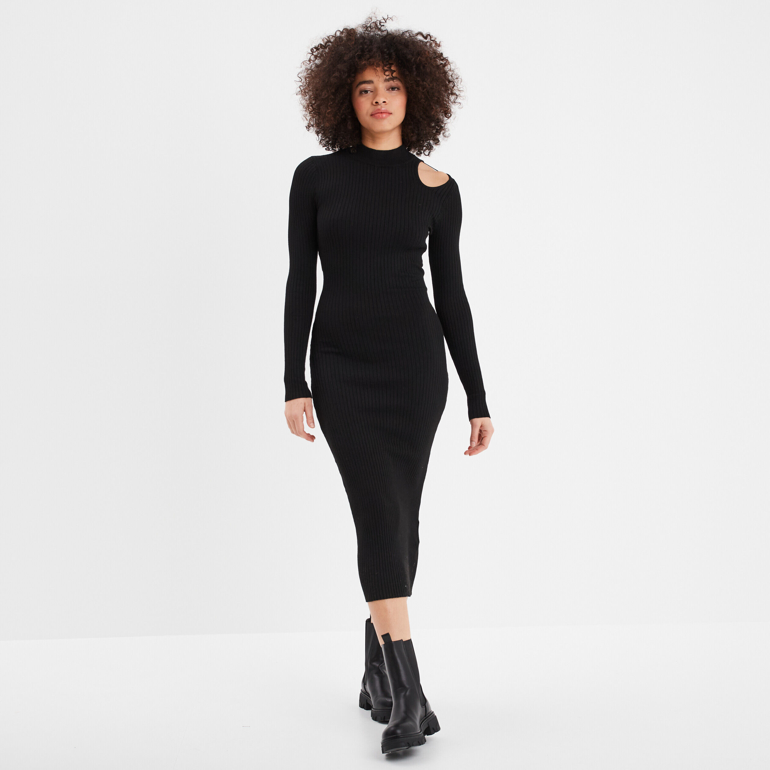 Robe Noir femme pas cher longues ou courtes