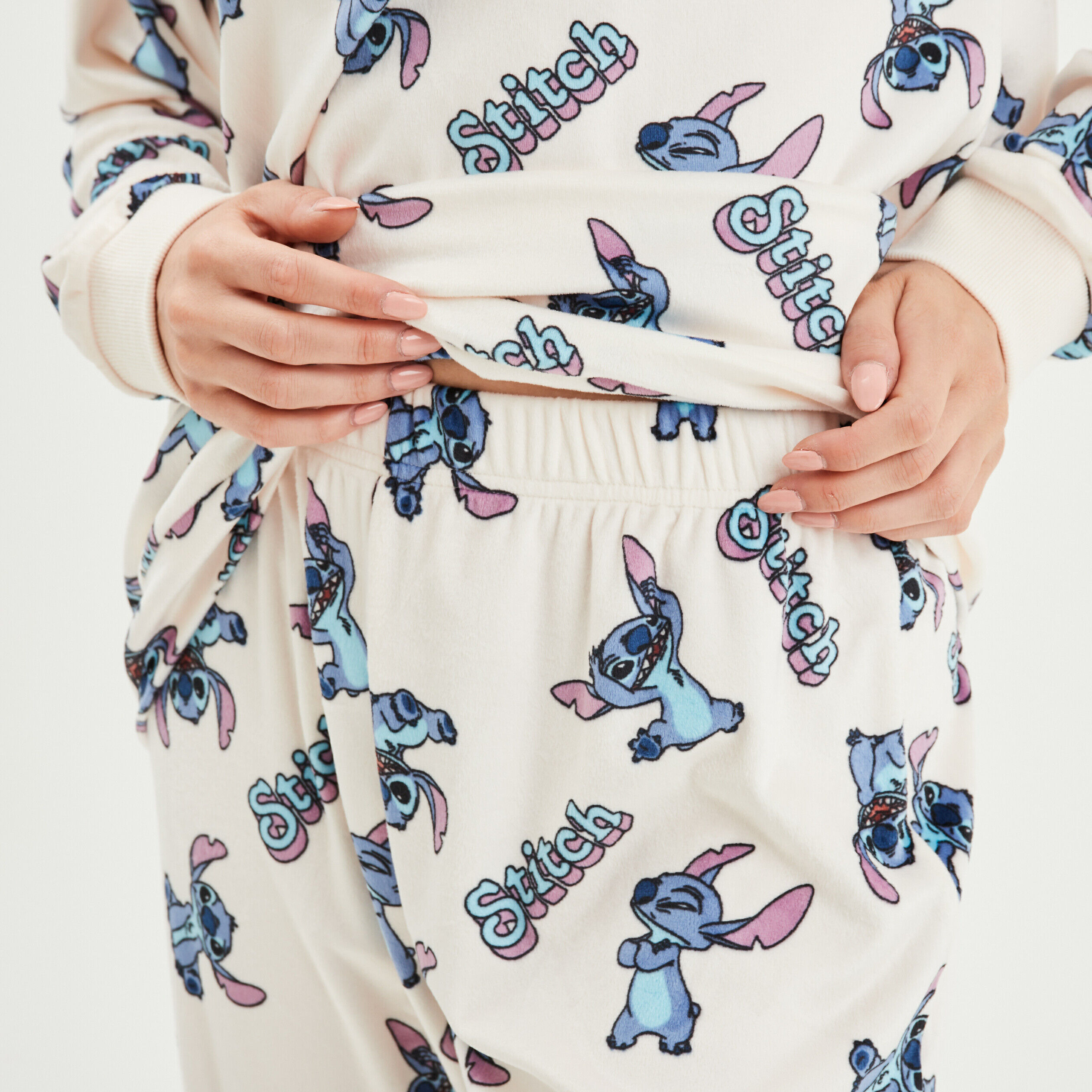 Pyjama DISNEY femme cocooning et sexy La Halle