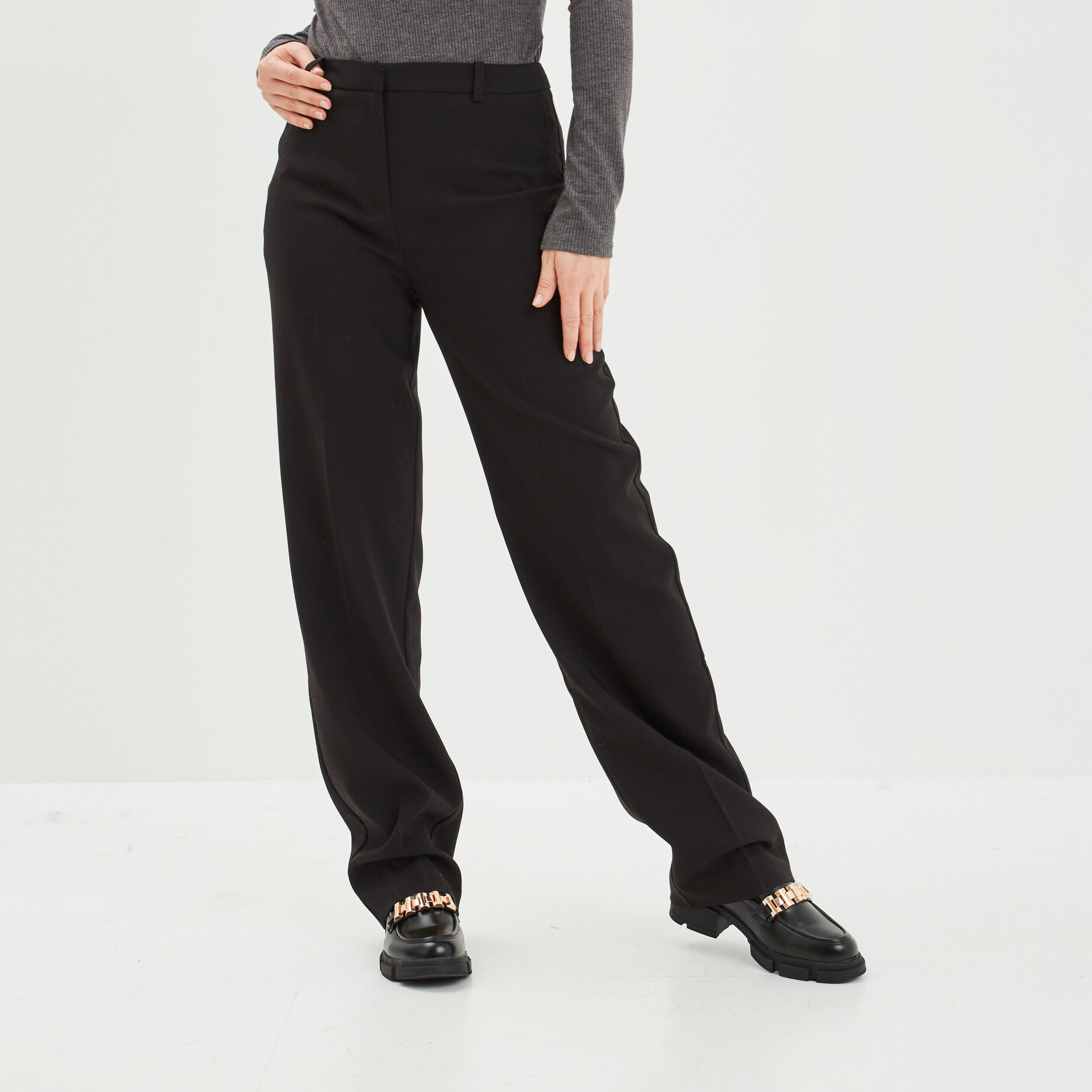 Pantalon femme pas cher taille haute fluide ou slim