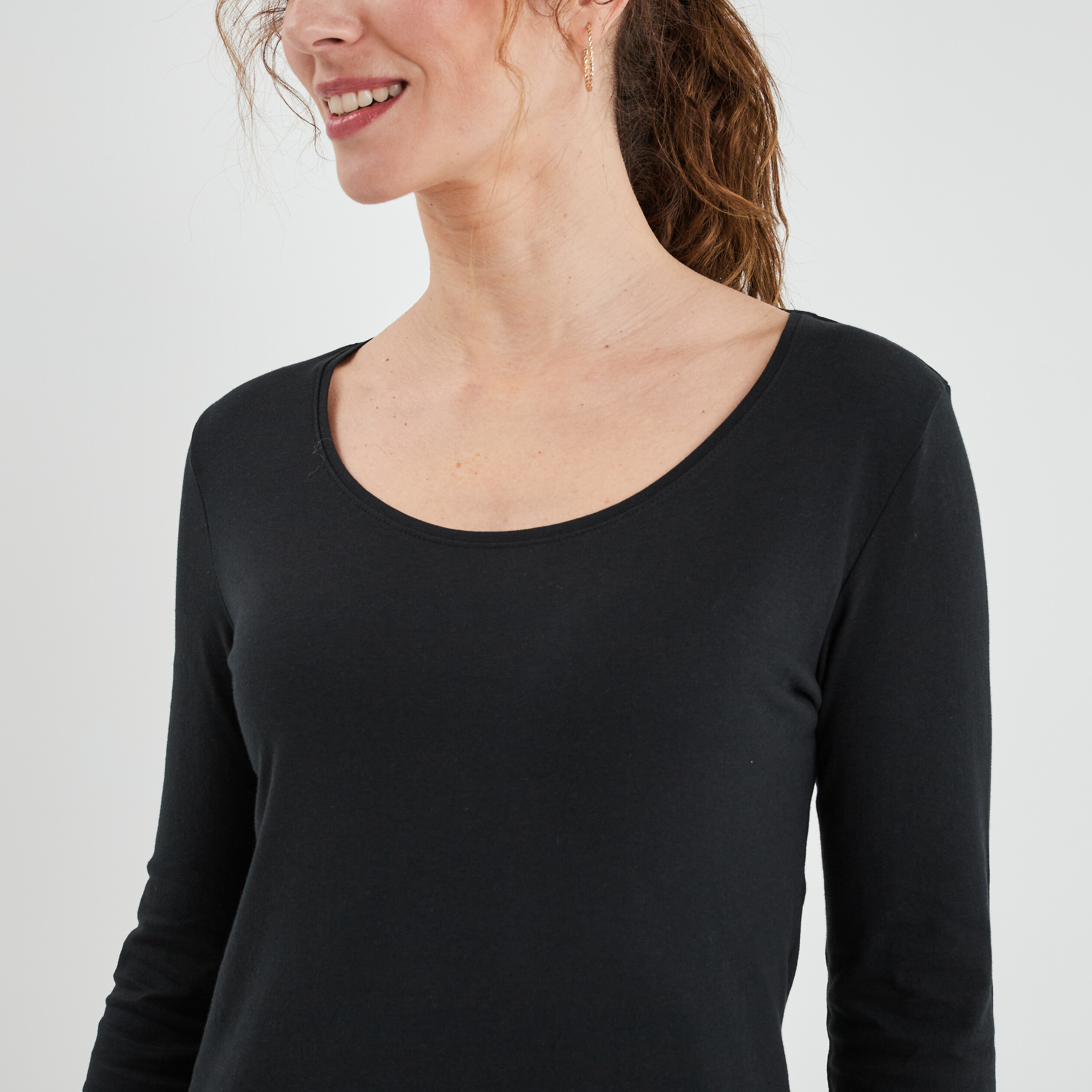 Long tee shirt noir femme on sale