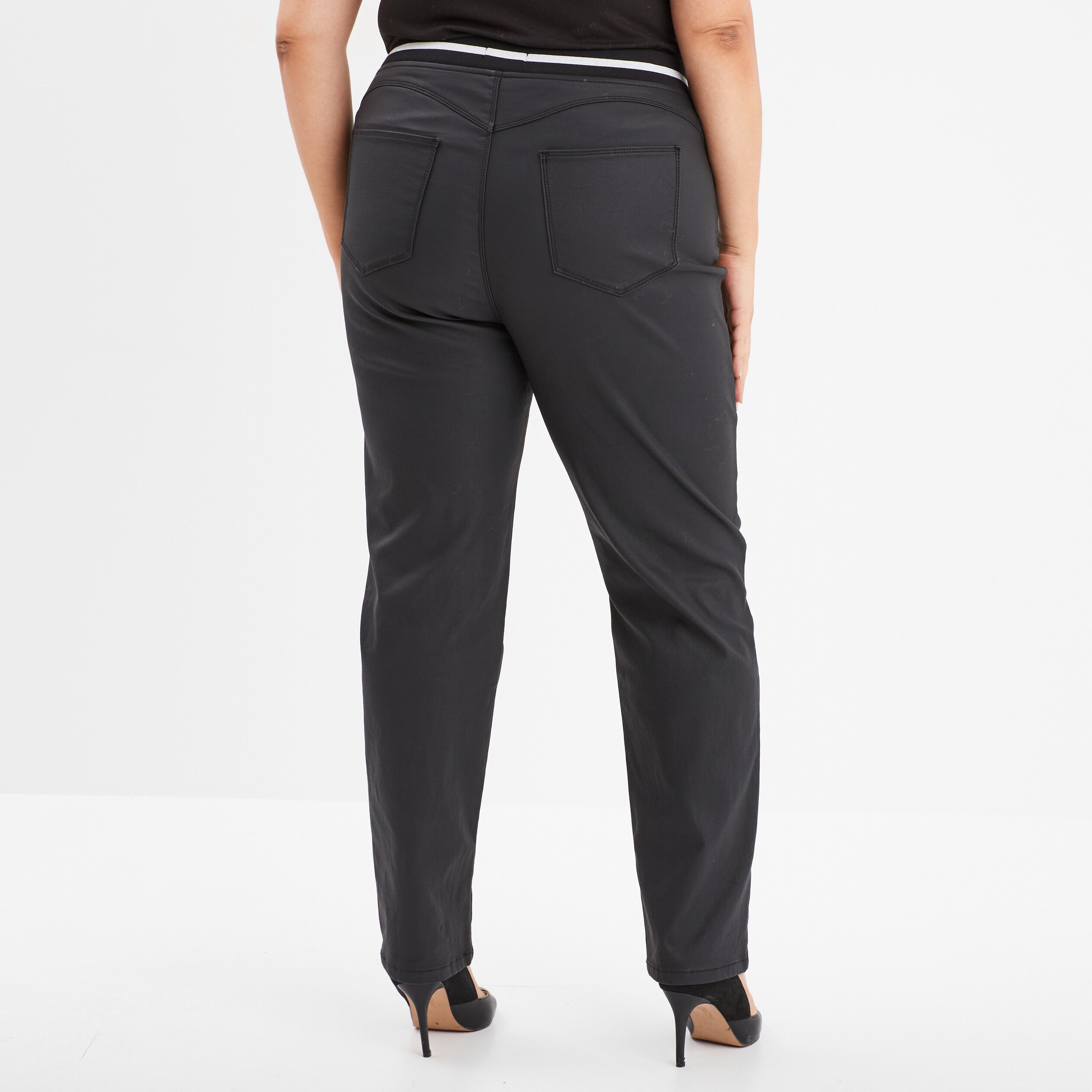 Pantalon enduit grande taille sale