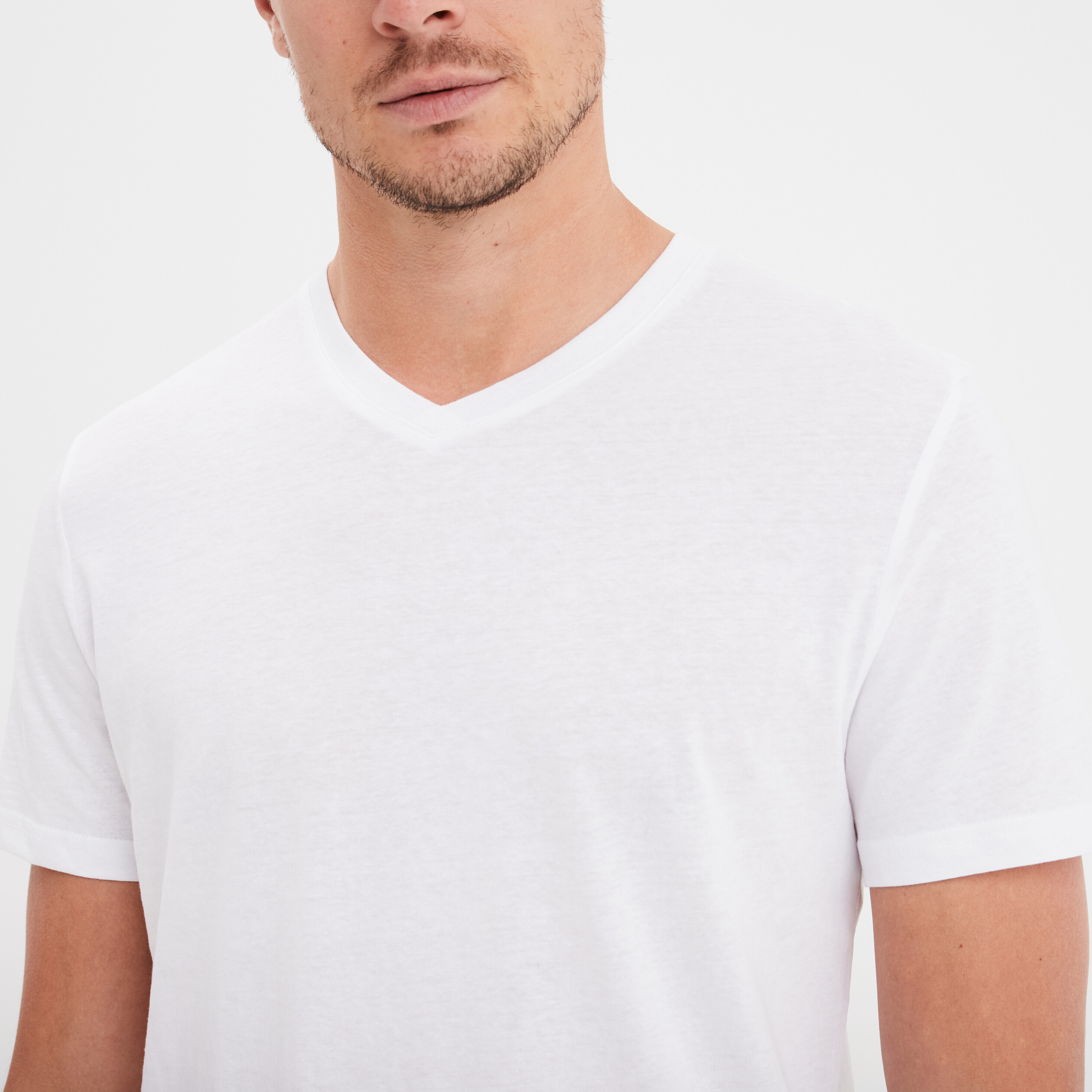 T shirt manches courtes coton col V blanc homme