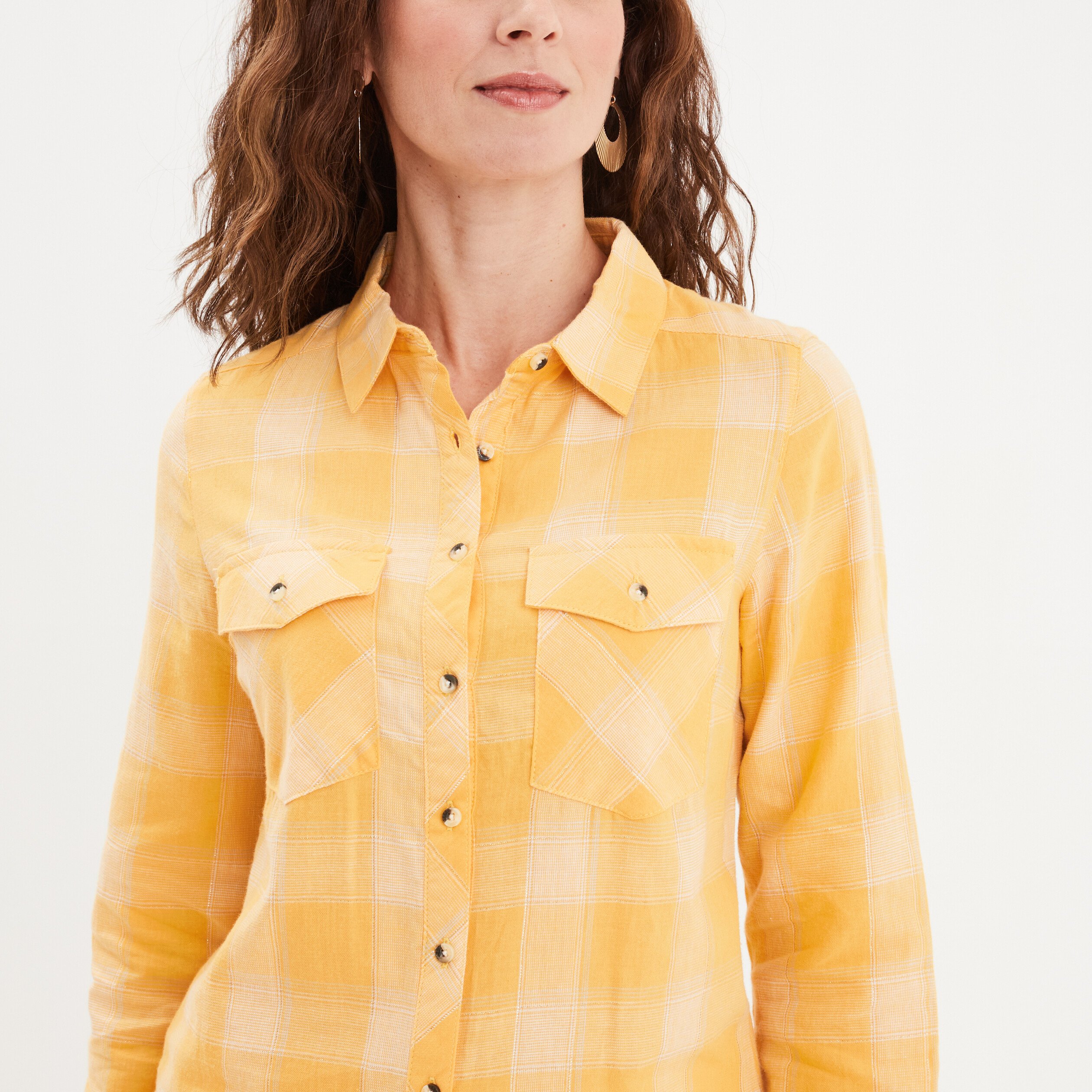 Chemise manches retroussables poches jaune moutarde femme