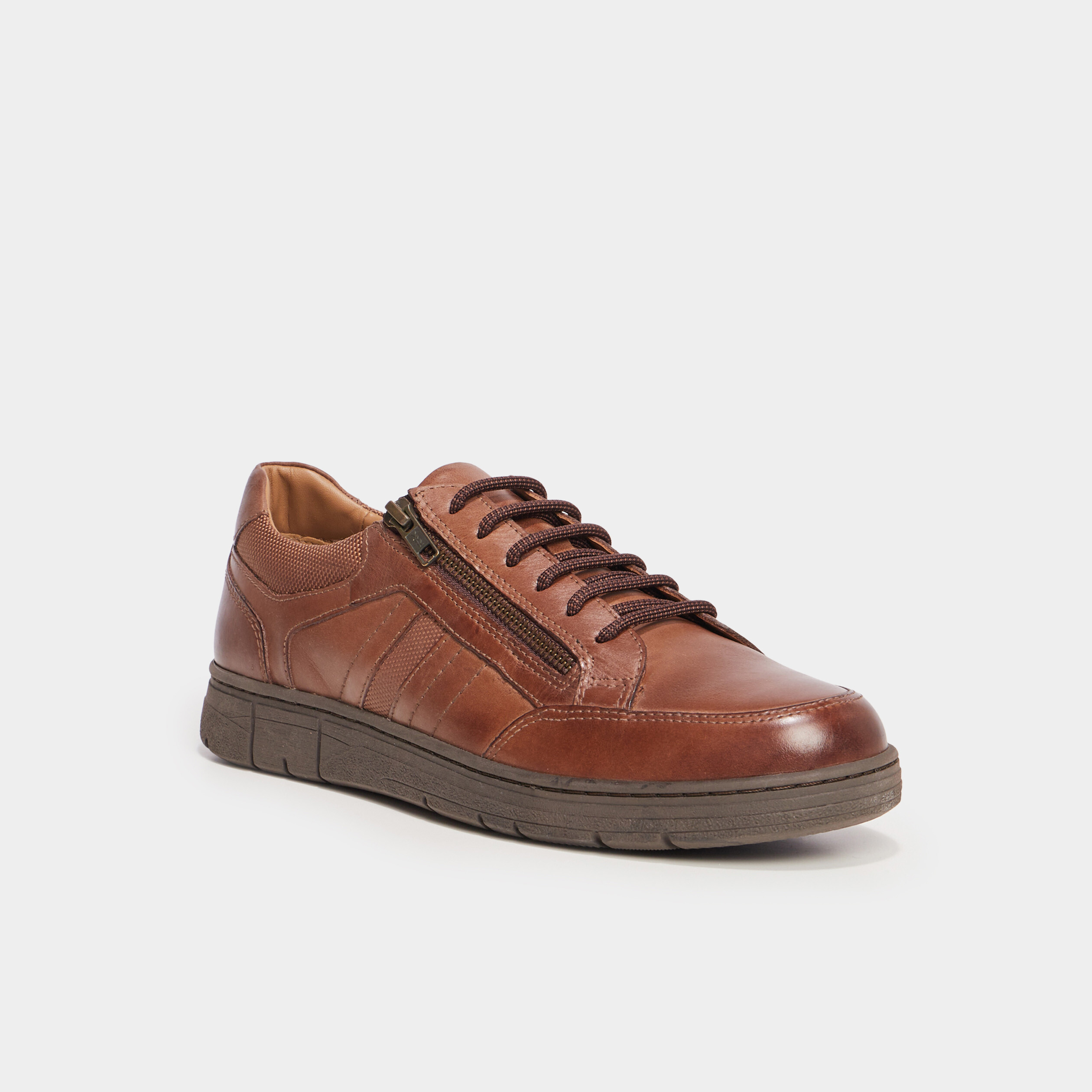 Derbies pied large en cuir marron homme