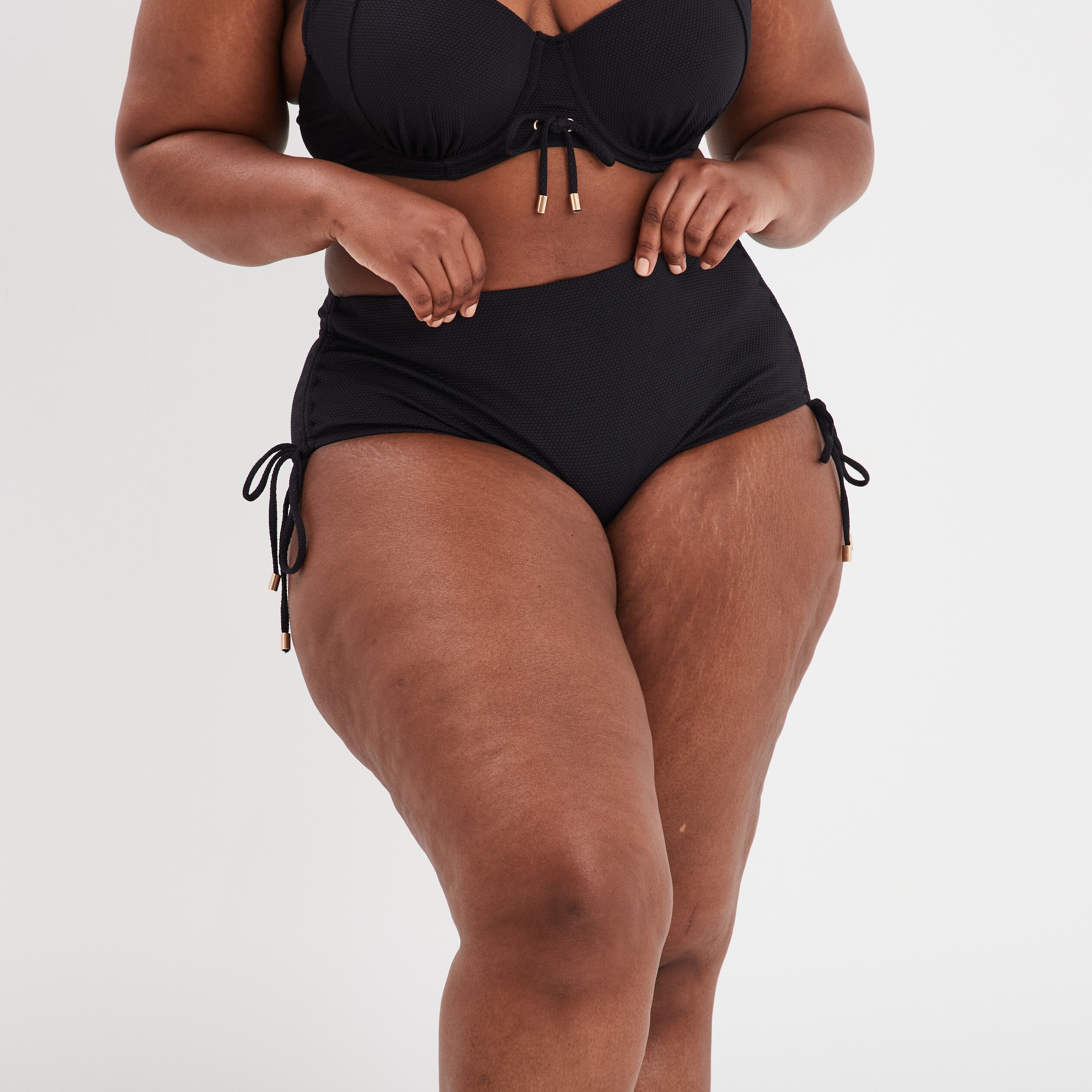 Bas de maillot de bain taille haute noir femme grande taille