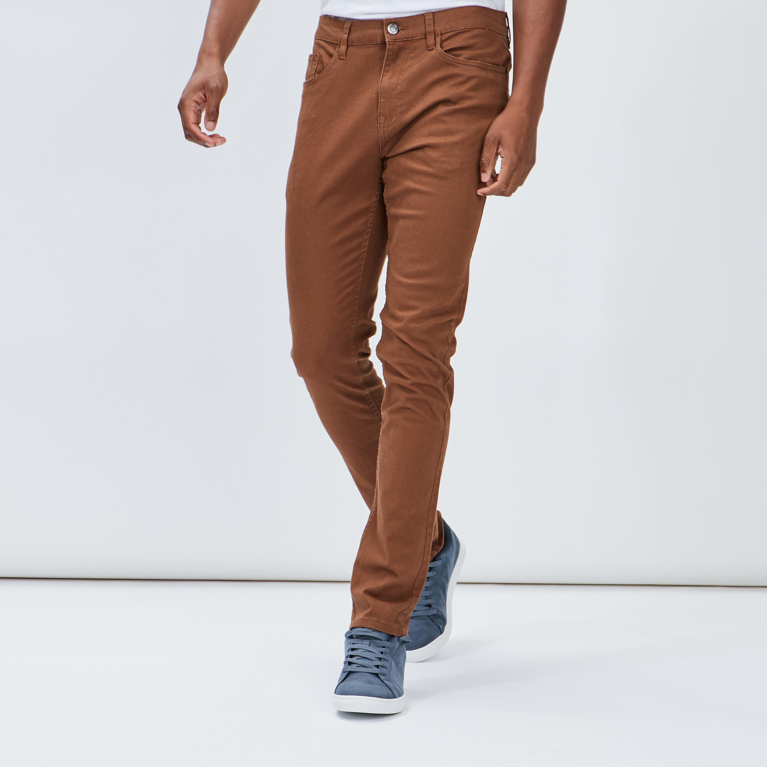 Pantalon droit en coton stretch camel homme