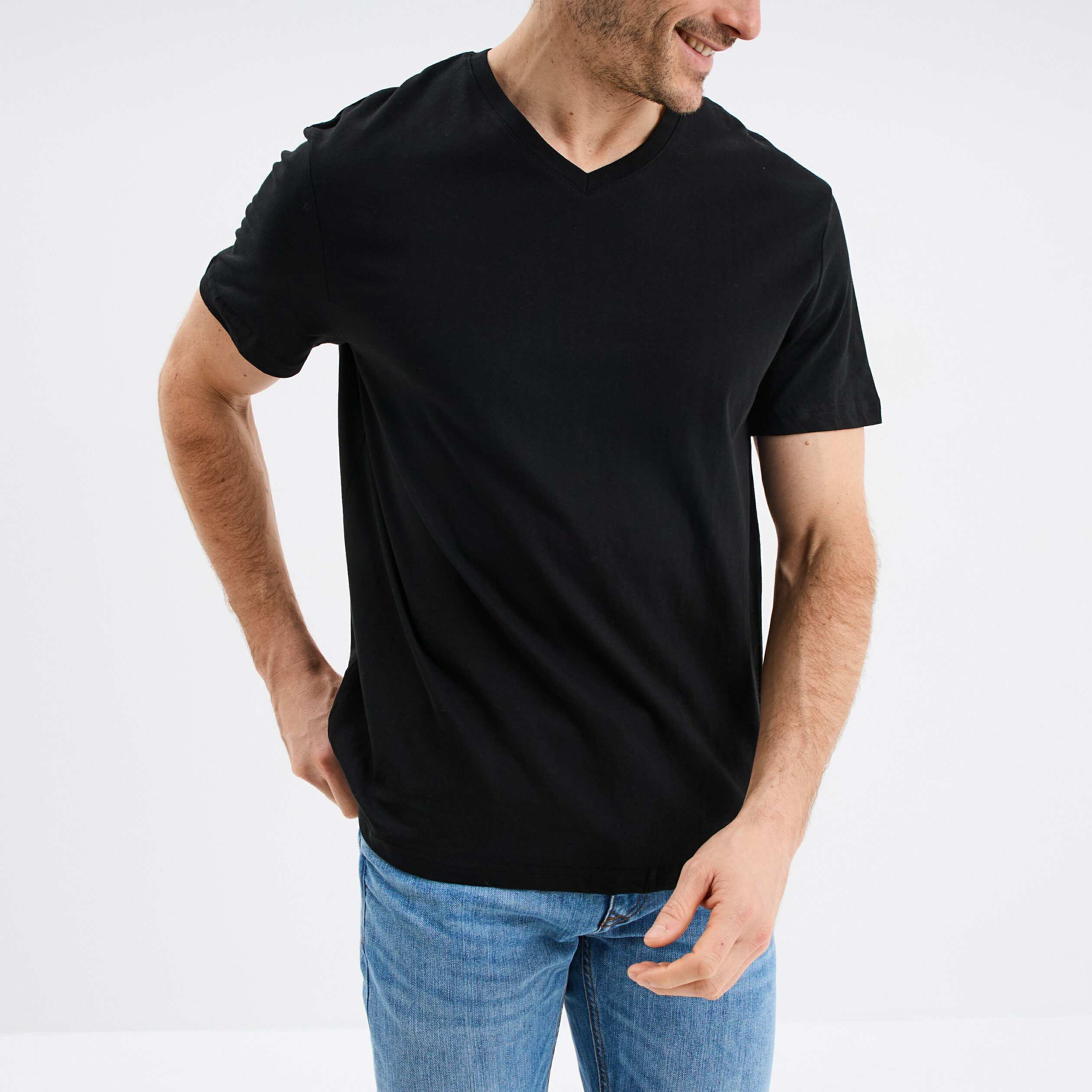 Tee shirt col v noir homme online