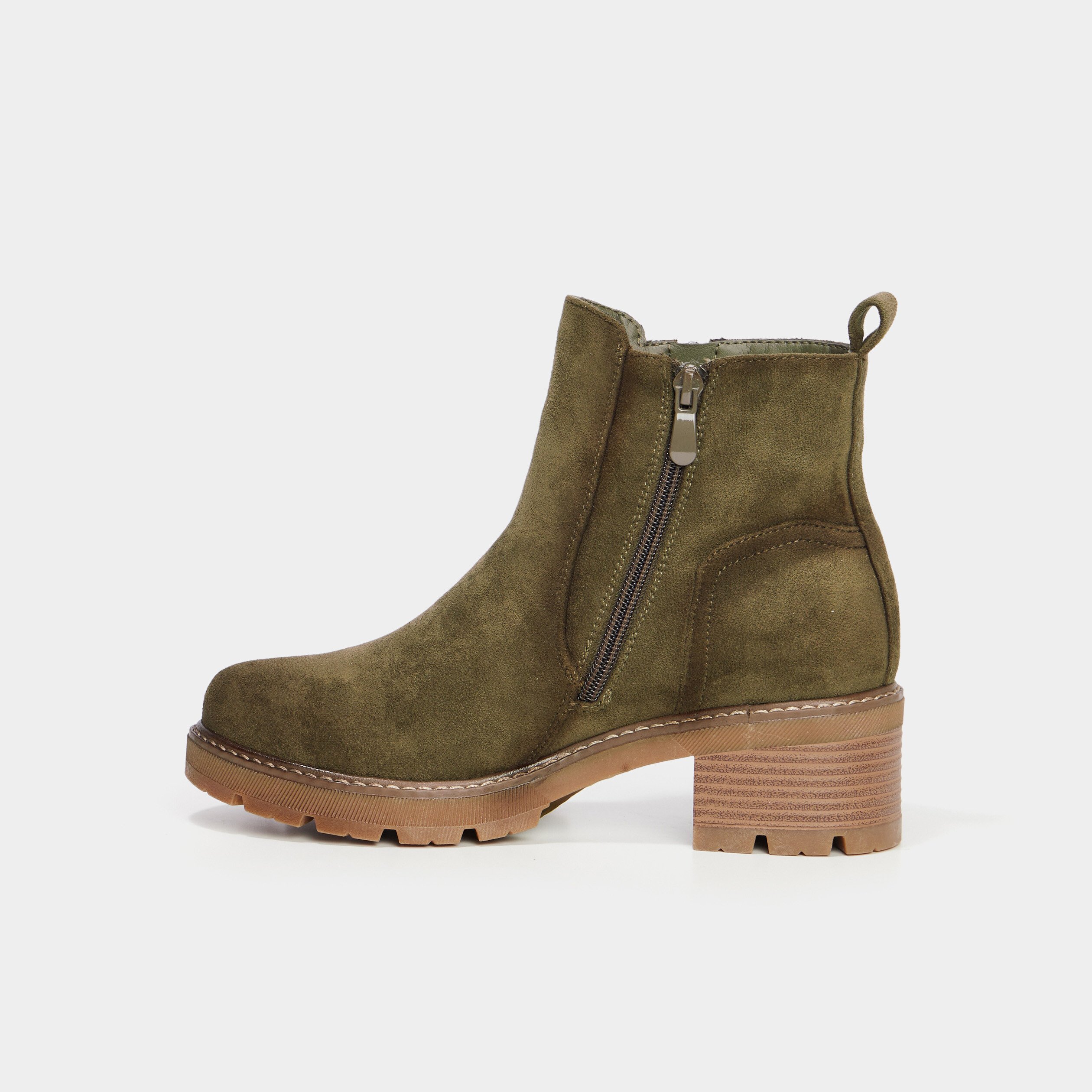 Bottines a talon daim deals