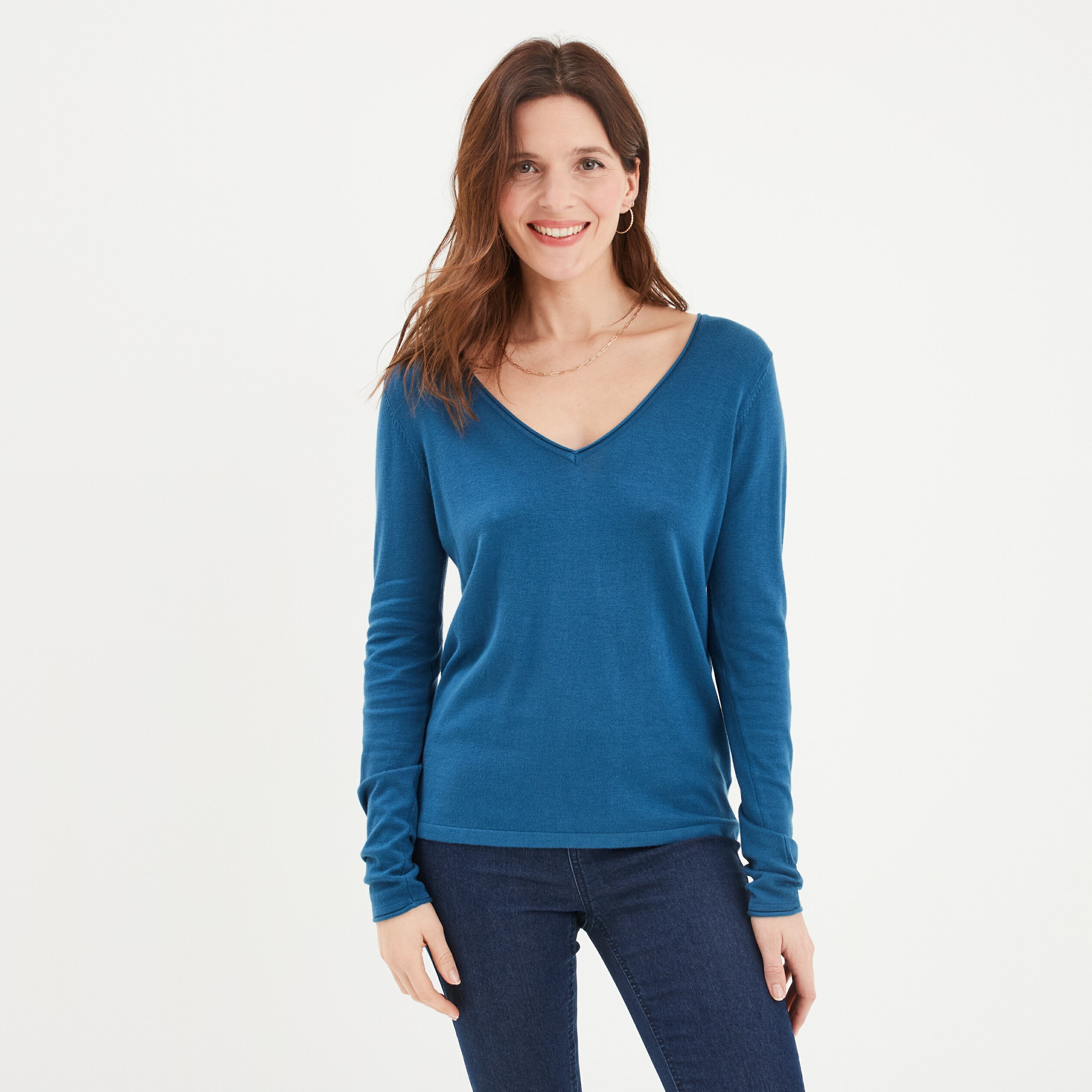 Pull bleu col v femme new arrivals