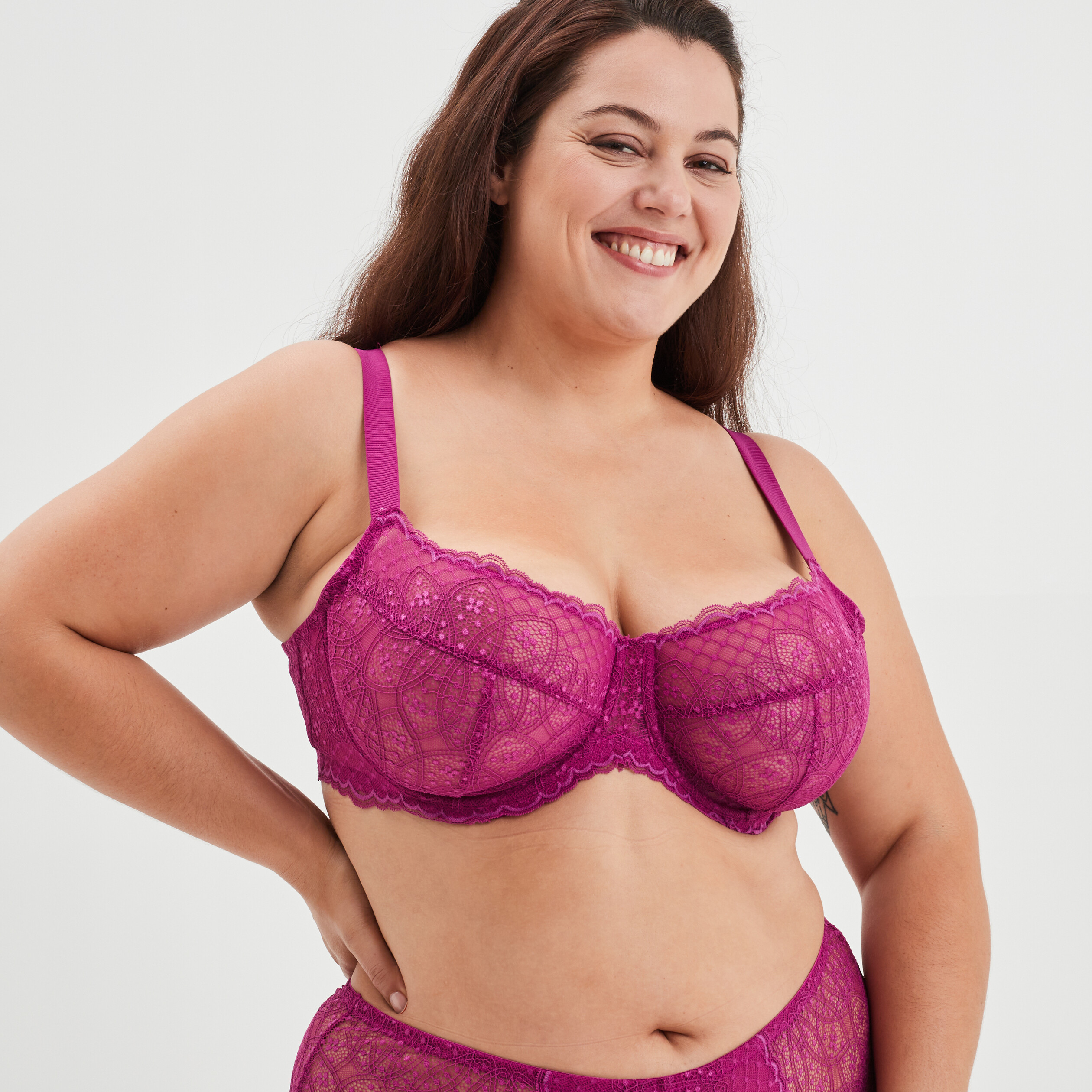 Soutien gorge embo tant en dentelle violet femme grande taille