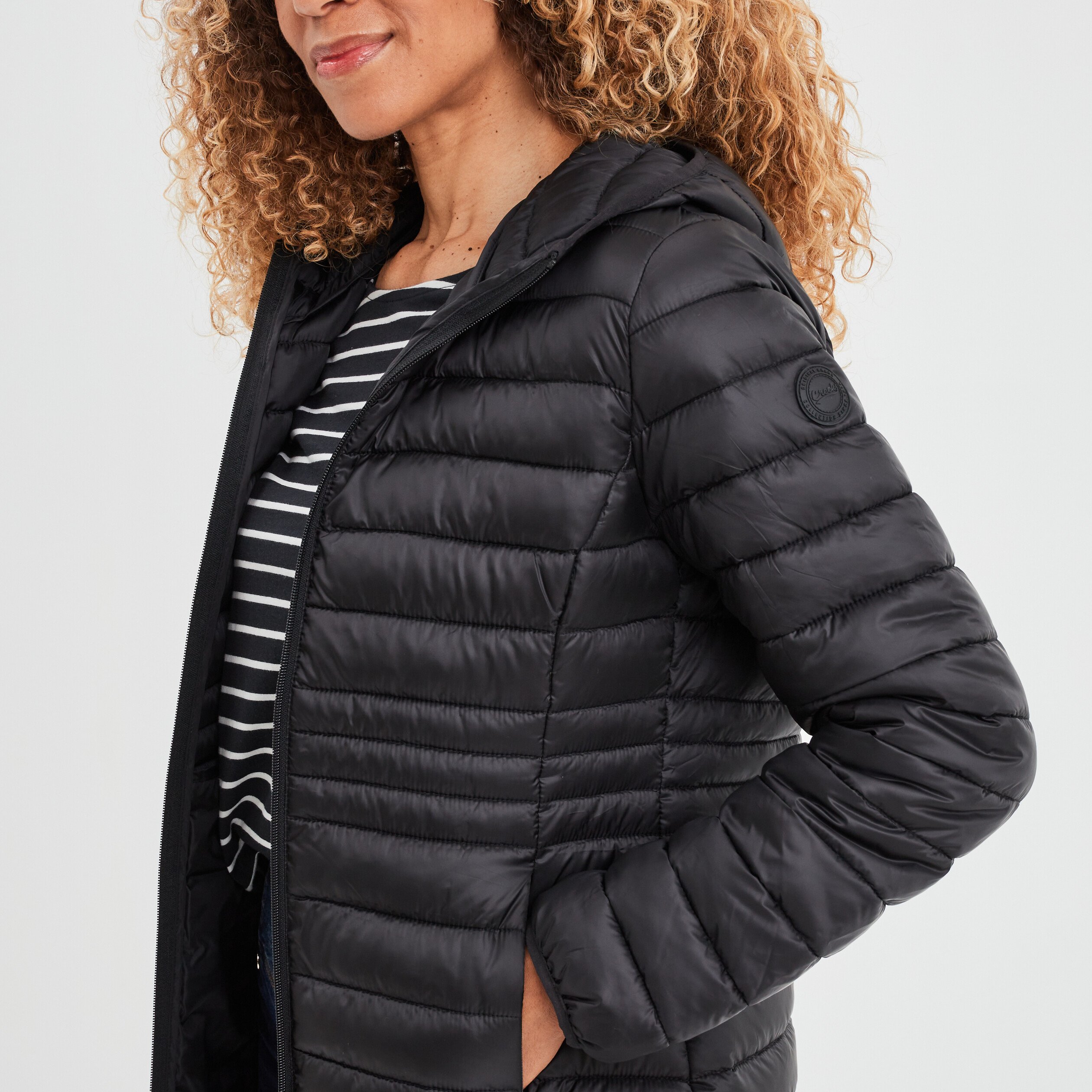 Doudoune noir femme avec capuche best sale