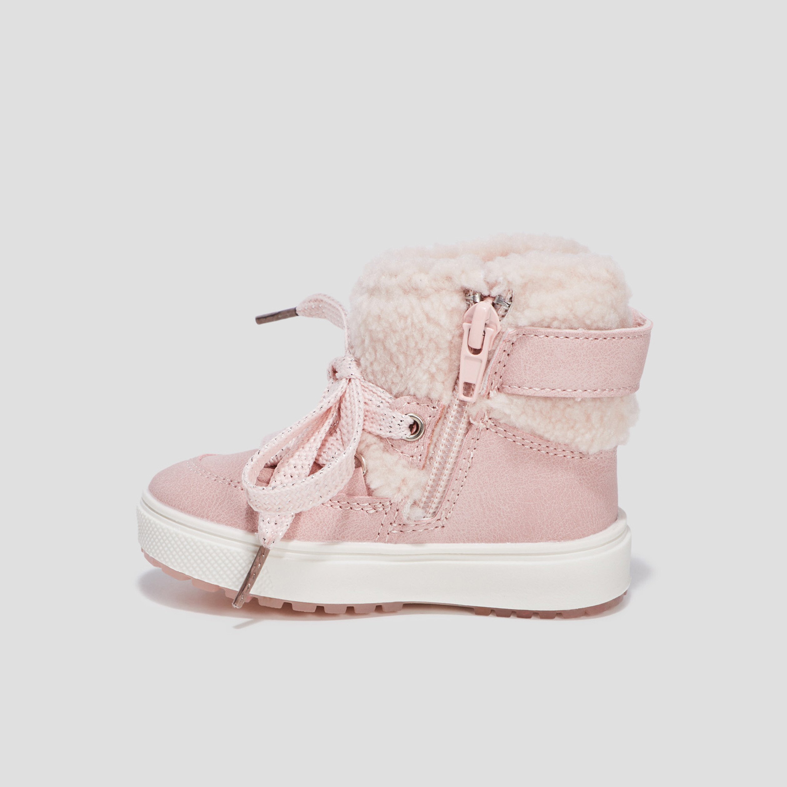 Bottes fourrees bout rond rose bebe fille La Halle